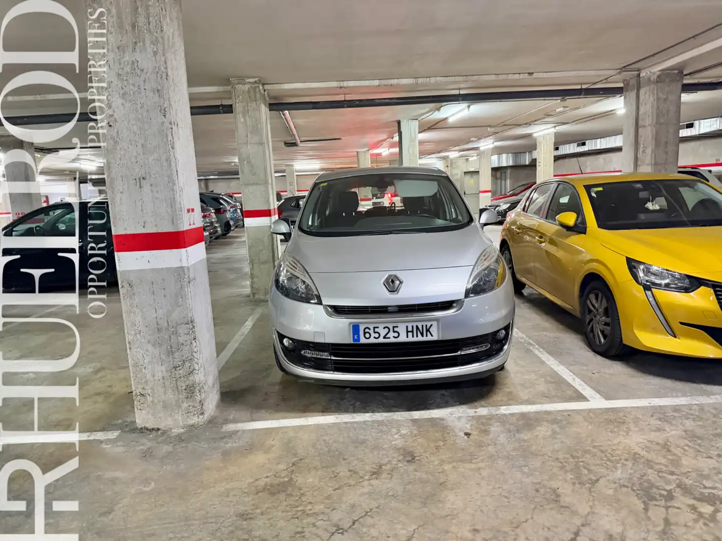 Parkplatz von Wohnung zum Verkauf in Badalona mit Klimaanlage, Heizung und Parkett