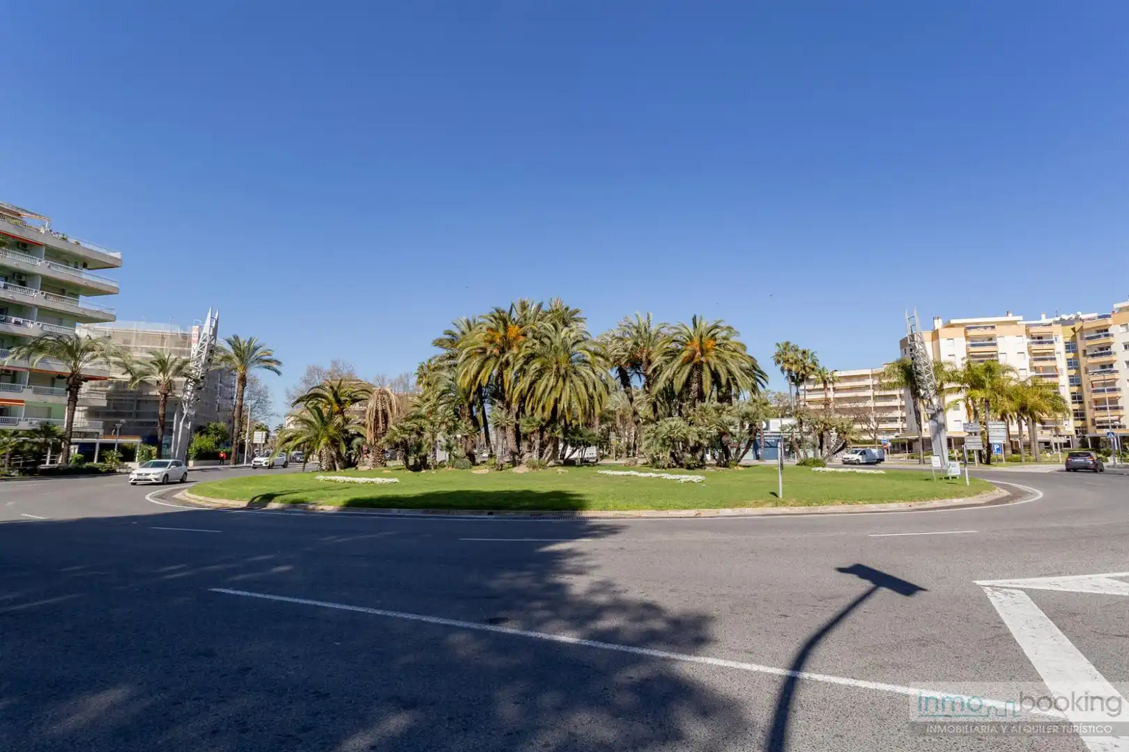 Außenansicht von Wohnungen zum Verkauf in Salou mit Klimaanlage, Heizung und Terrasse