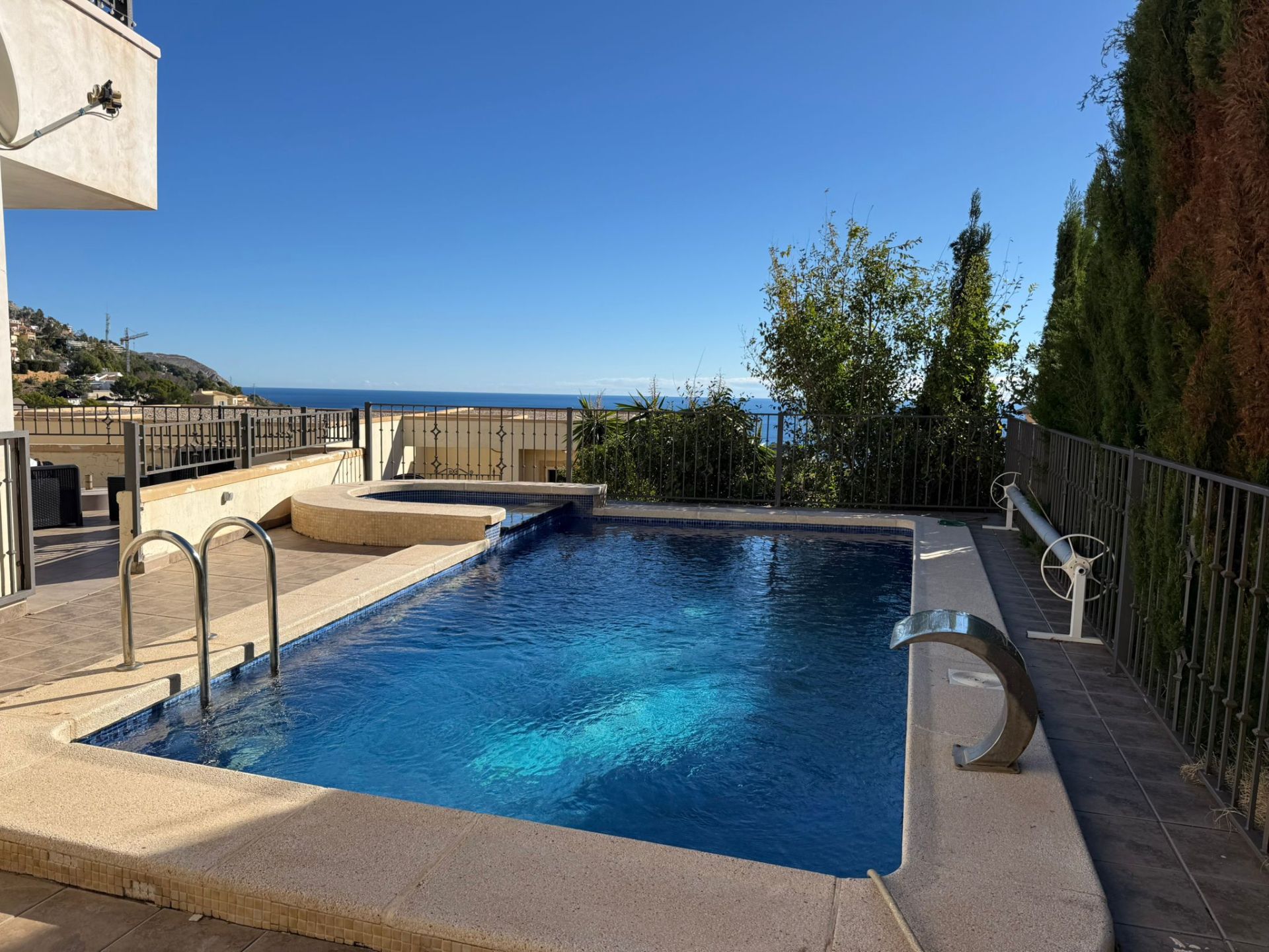 Piscina de Piso de alquiler en Altea con Aire acondicionado, Terraza y Trastero