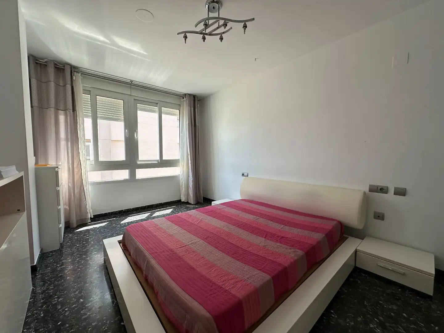 Habitación de Piso en venta en Ontinyent con Calefacción y Trastero