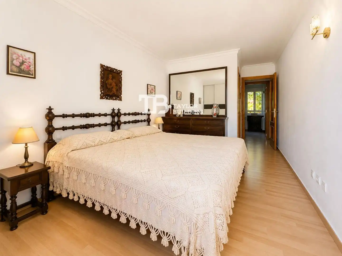 Schlafzimmer von Wohnung zum Verkauf in Calvià mit Klimaanlage, Heizung und Privatgarten