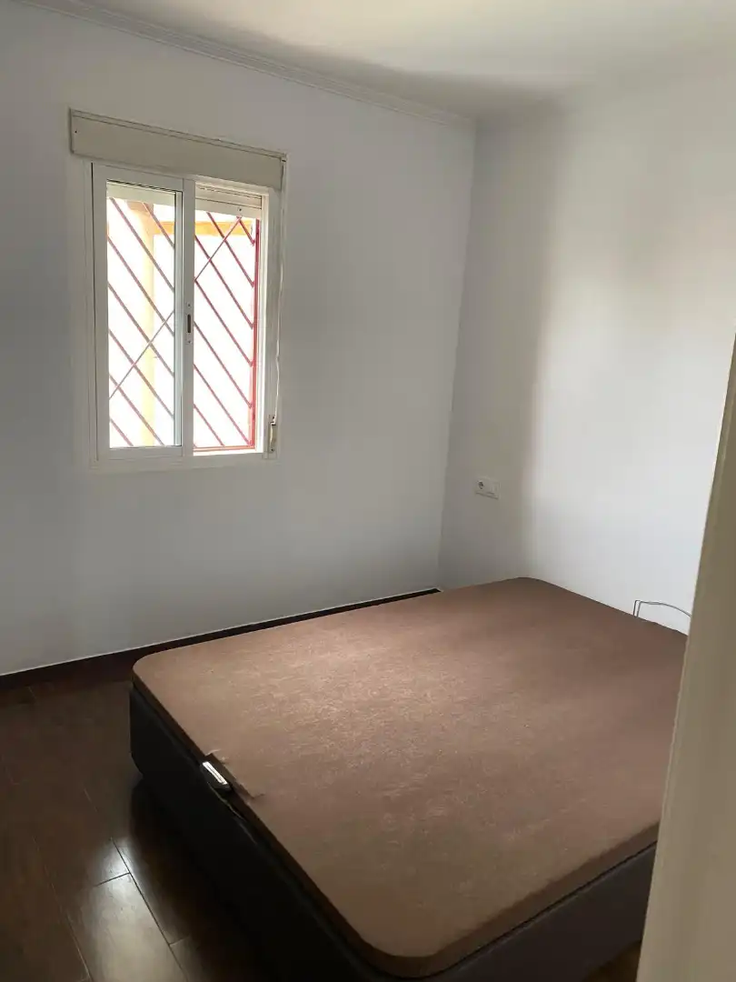 Bedroom of Duplexes for rent in Dos Hermanas  with Air Conditioner and Pets allowed
