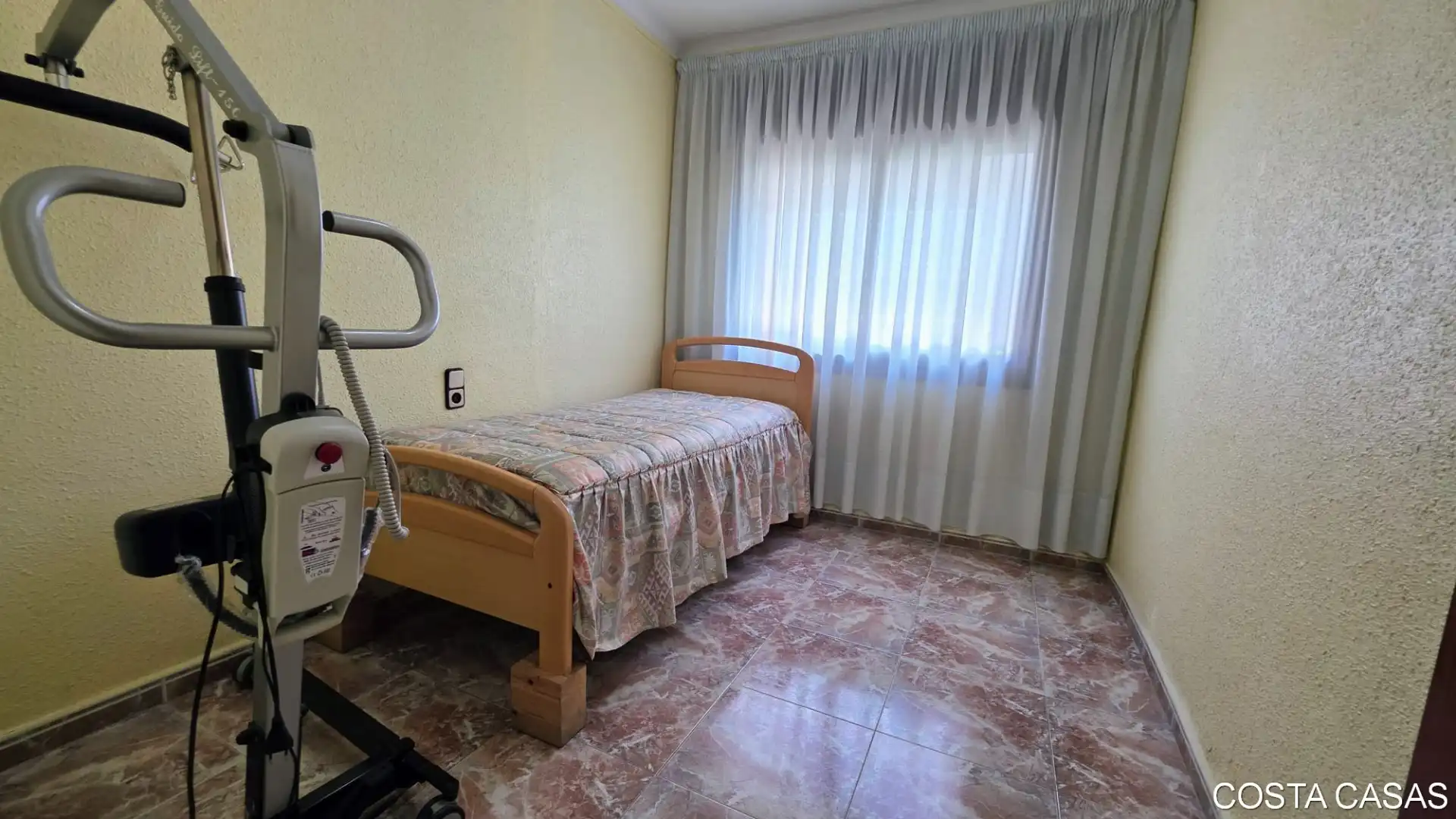 Habitación de Piso en venta en Castelldefels con Aire acondicionado, Balcón y Alarma