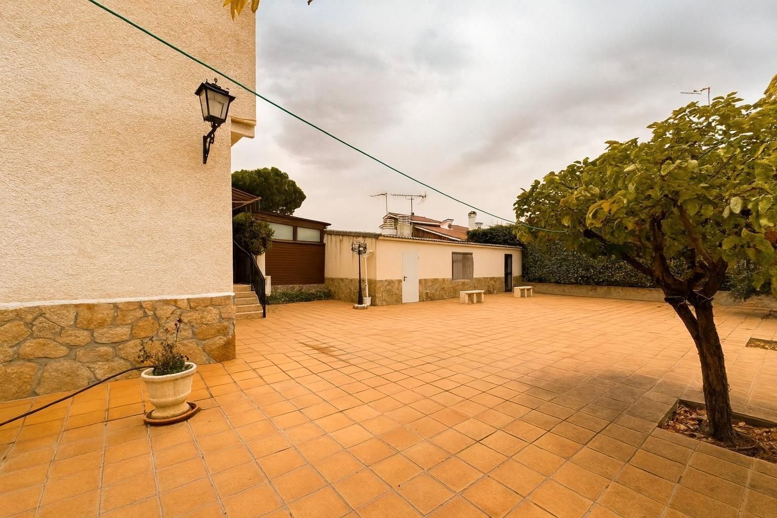 Garden of Single-family semi-detached for sale in Arganda del Rey  with Air Conditioner, Heating and Terrace