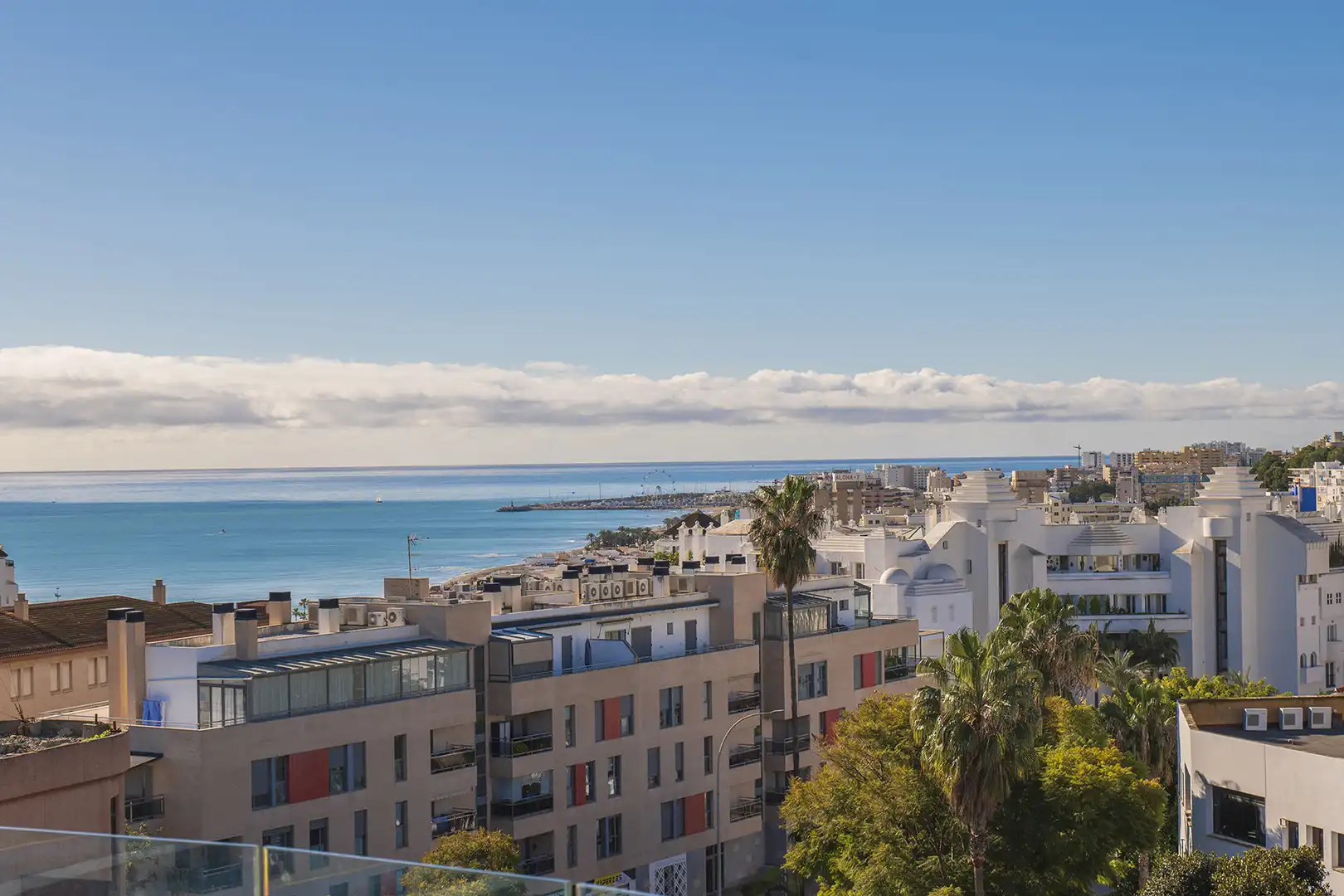 Vista exterior de Ático en venta en Torremolinos con Aire acondicionado, Calefacción y Terraza