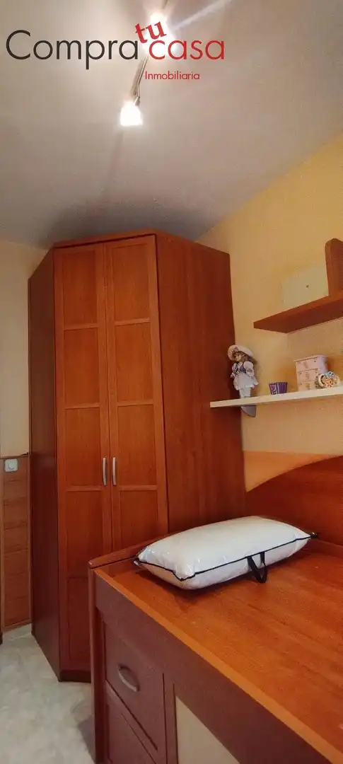 Habitación de Piso en venta en Segovia con Calefacción, Trastero y Amueblado