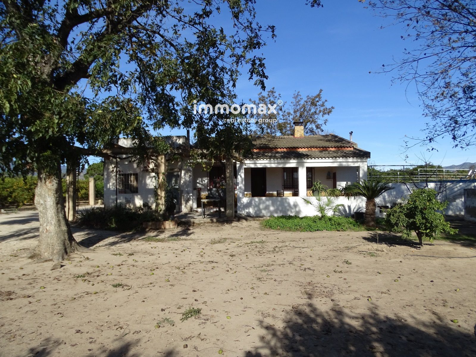 Vista exterior de Casa o xalet en venda en Tortosa amb Piscina