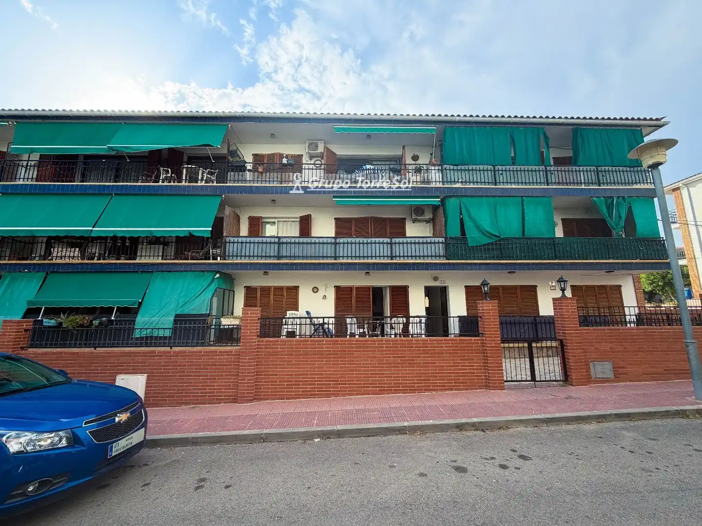Exterior view of Flat for sale in El Vendrell  with Terrace, Swimming Pool and Furnished