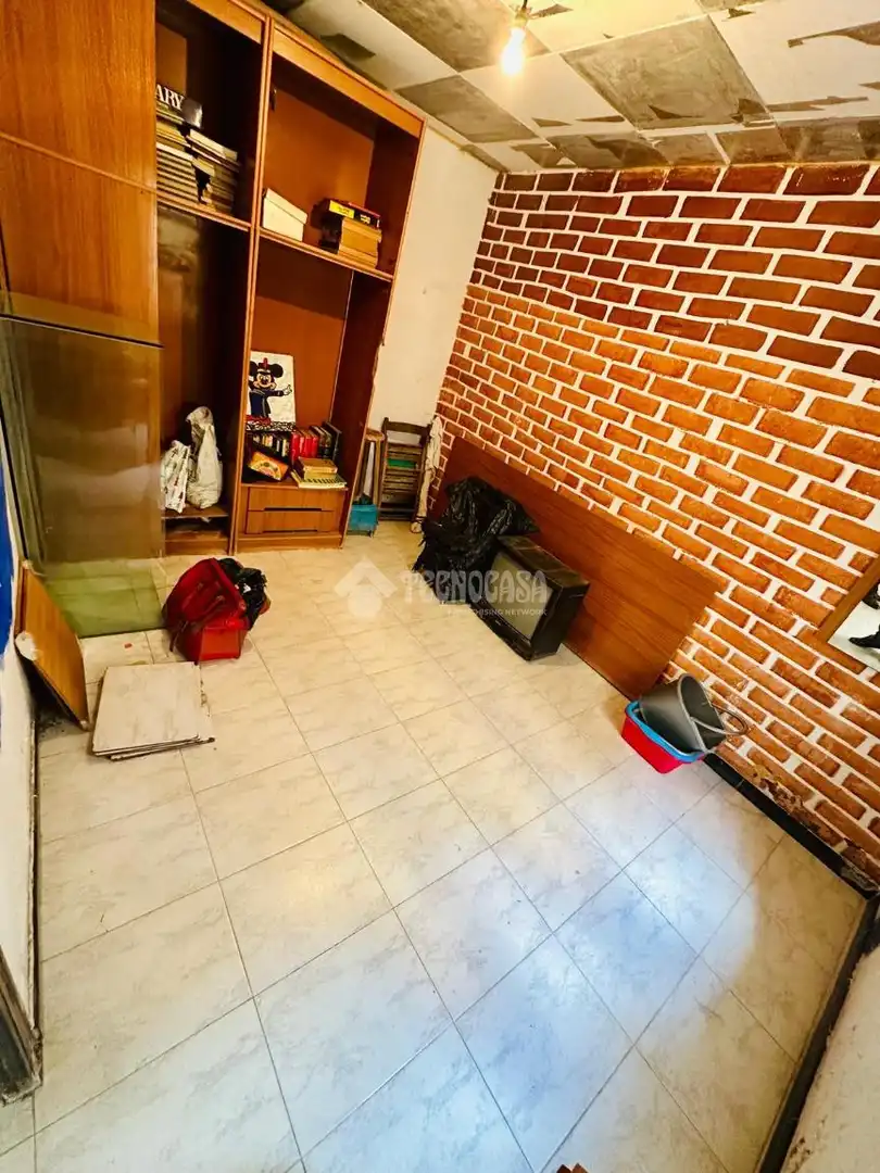 Piso en venta en Barcelona con Balcón