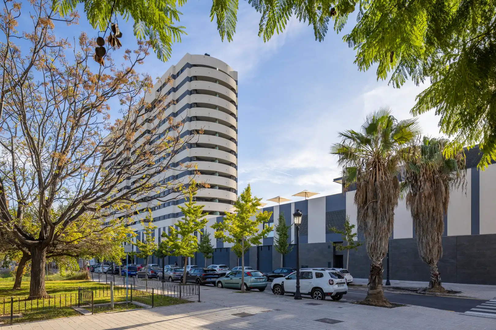 Exterior view of Office for sale in  Valencia Capital
