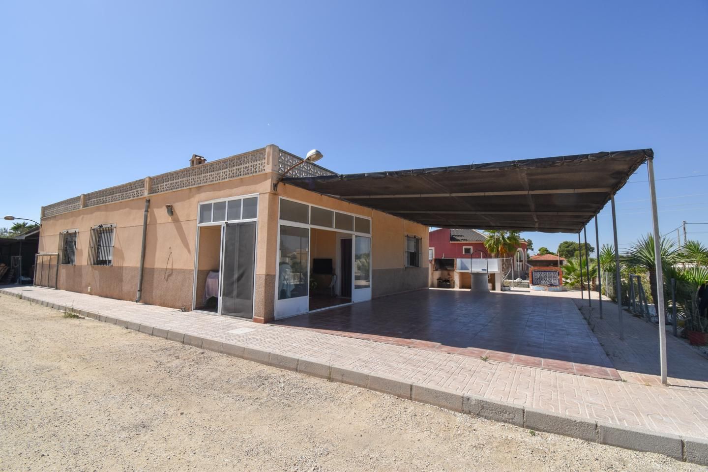 Vista exterior de Finca rústica en venda en Elche / Elx amb Jardí privat, Terrassa i Piscina