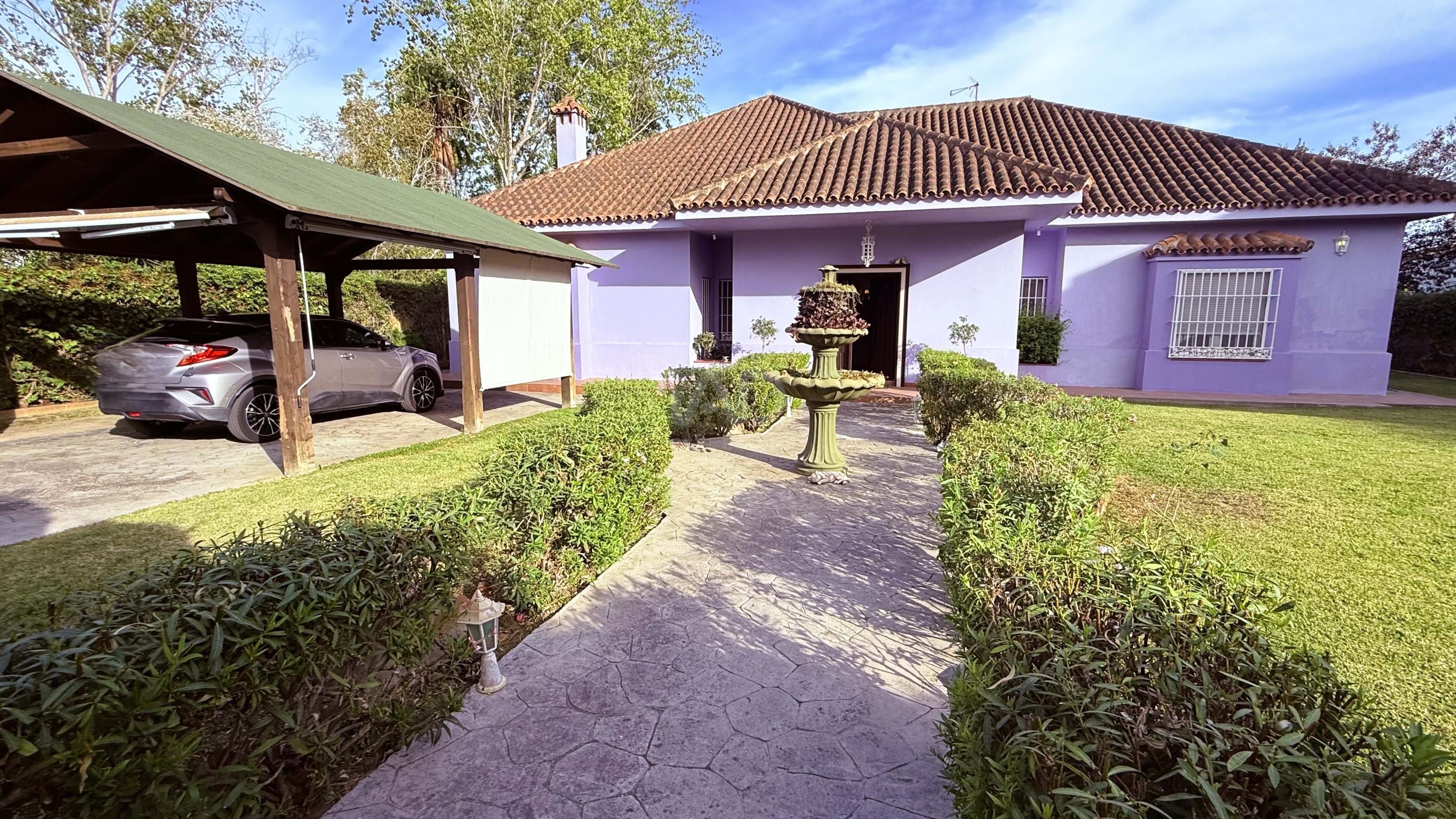 Garden of House or chalet for sale in Los Barrios  with Air Conditioner and Swimming Pool