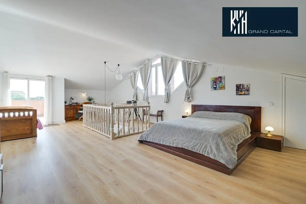 Casa con piscina in vendita a Carrer Carrer Montserrat, imagen 50