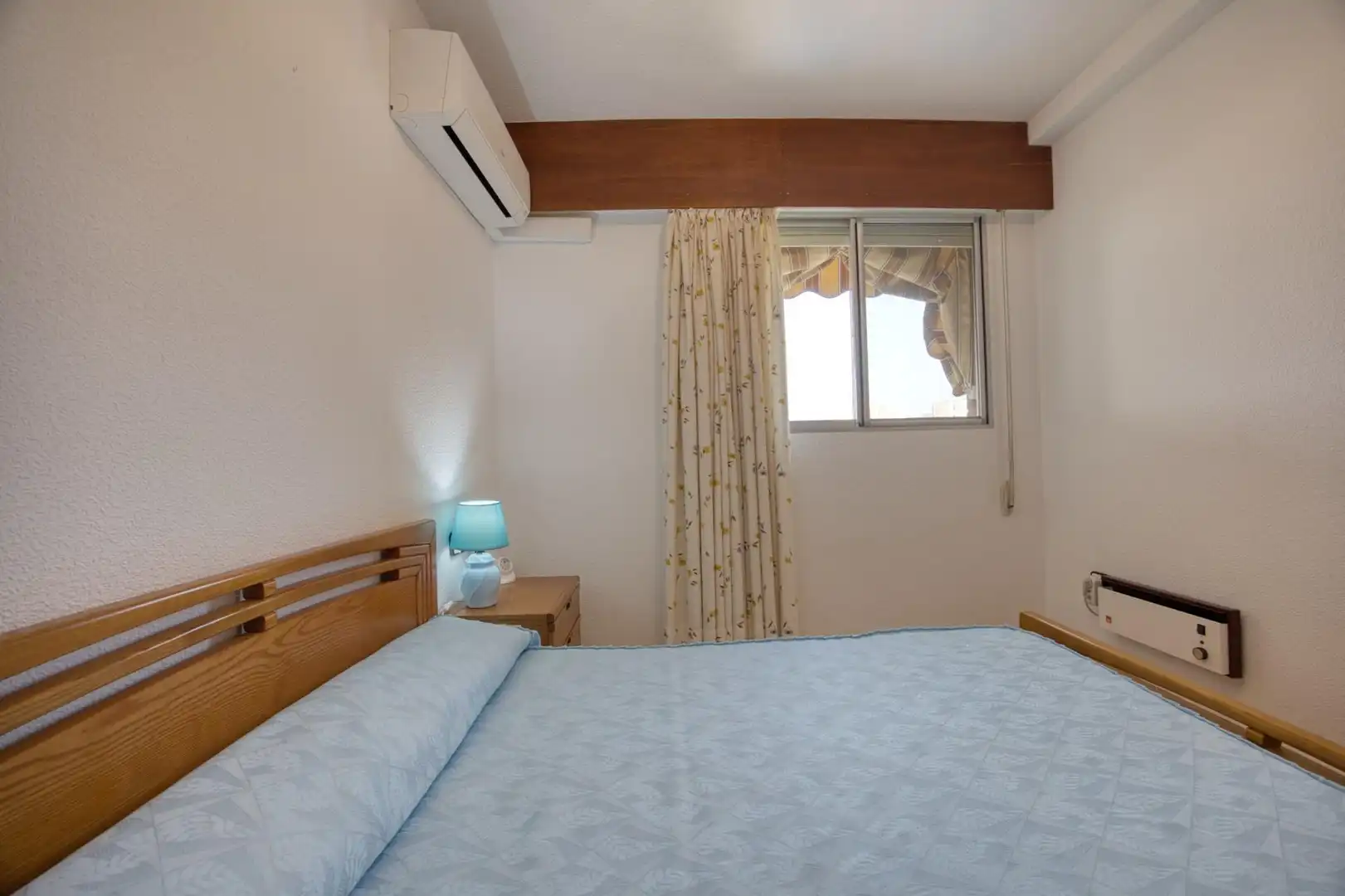 Bedroom of Flat for sale in Alicante / Alacant  with Air Conditioner, Private garden and Balcony
