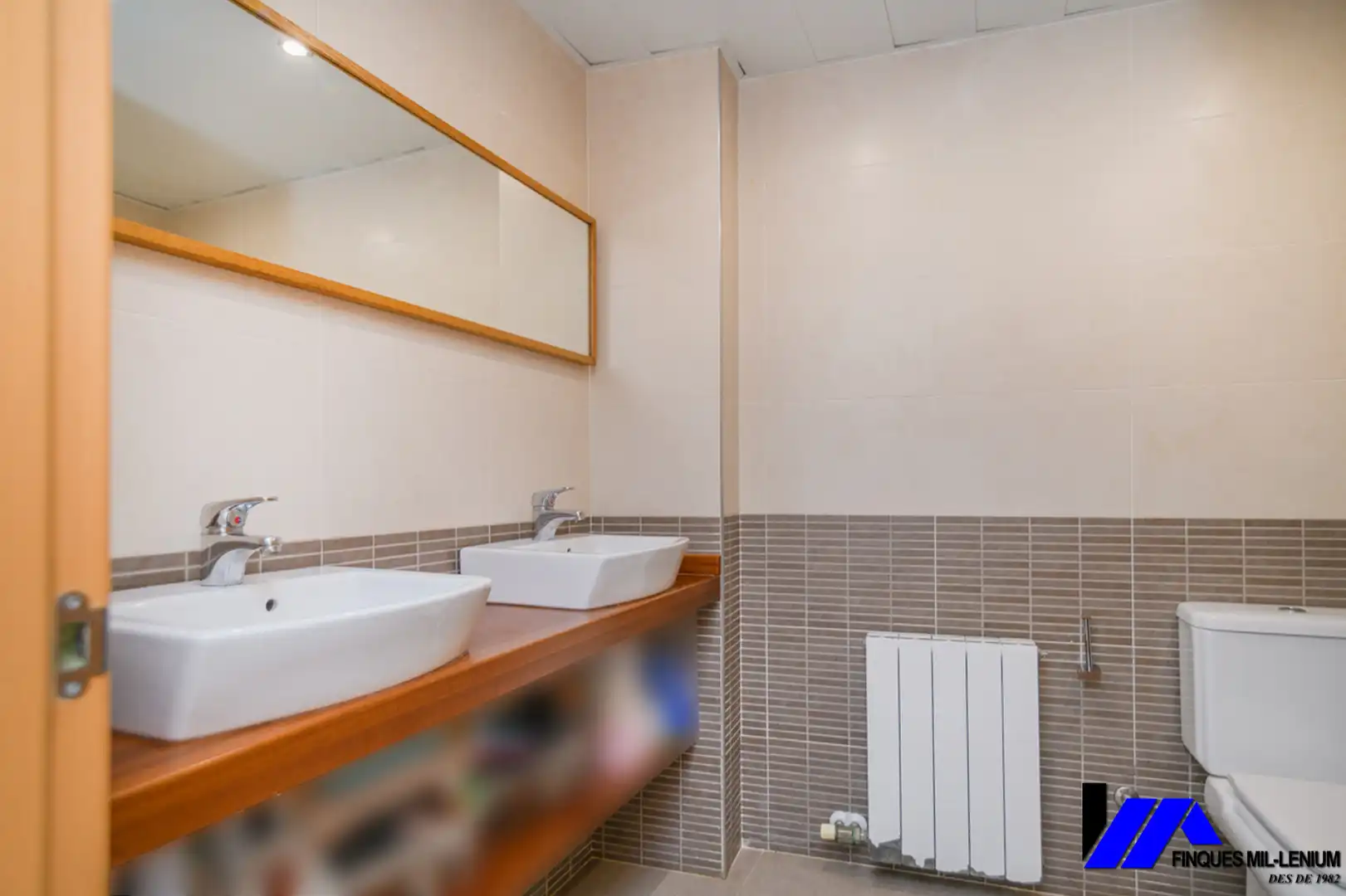 Baño de Dúplex en venta en Gavà con Aire acondicionado, Calefacción y Parquet