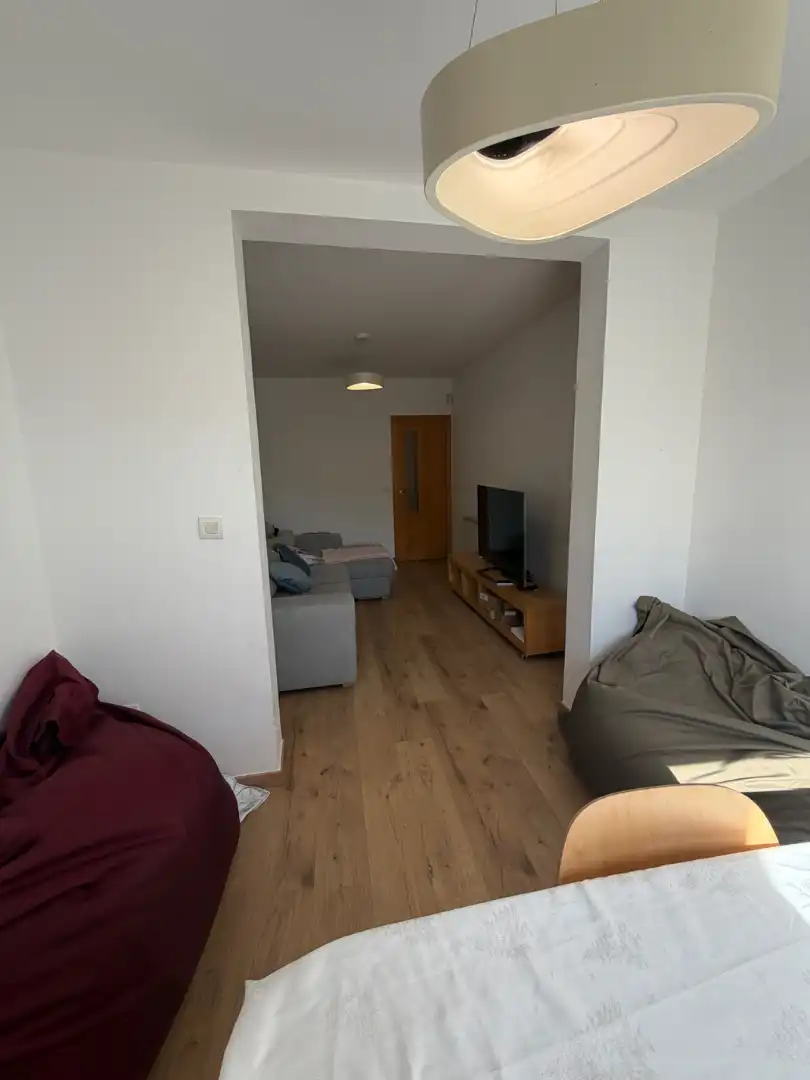 Sala d'estar de Pis en venda en A Coruña Capital  amb Calefacció, Traster i Moblat