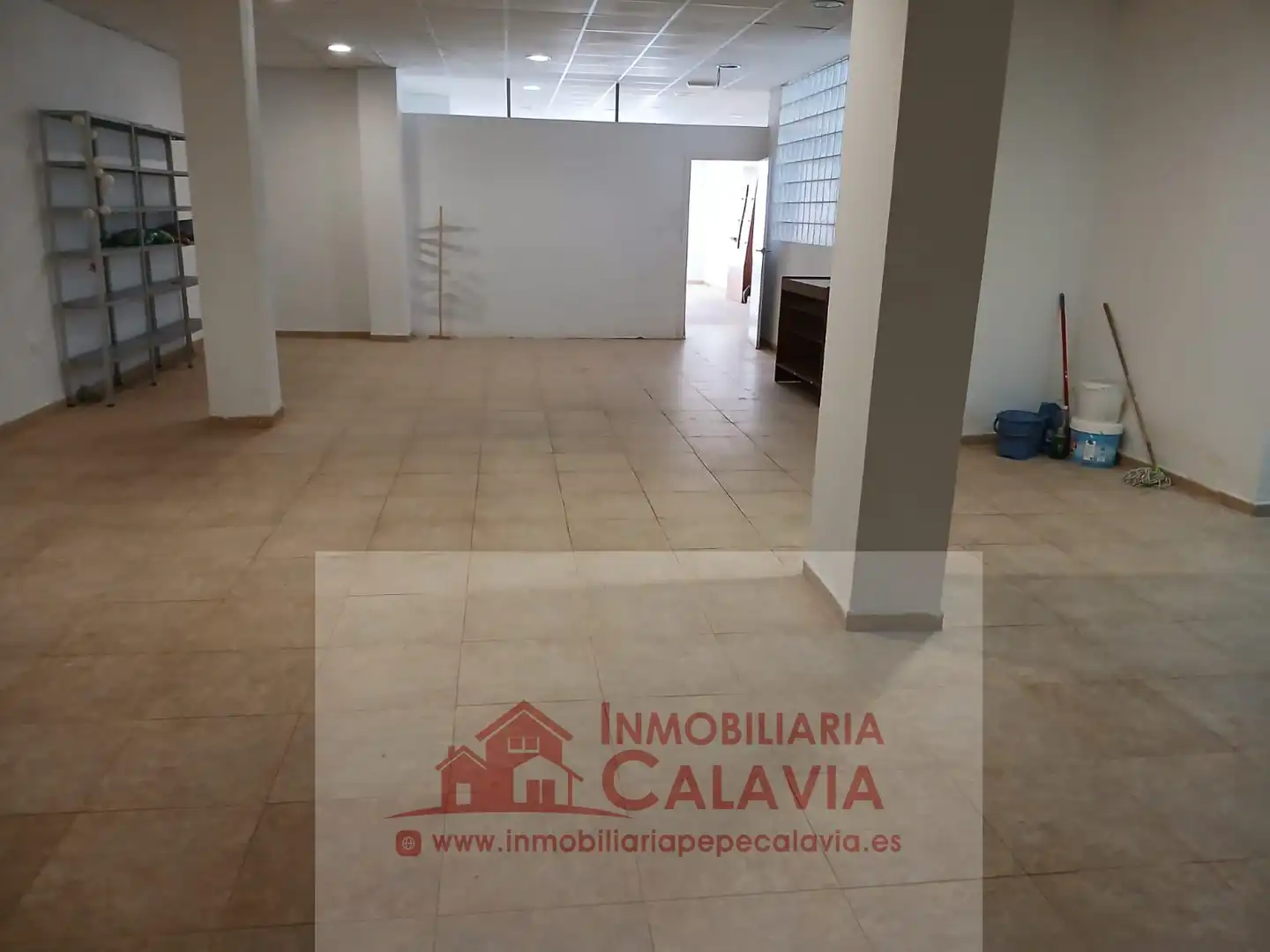 Local commercial à louer à Baeza, imagen 5