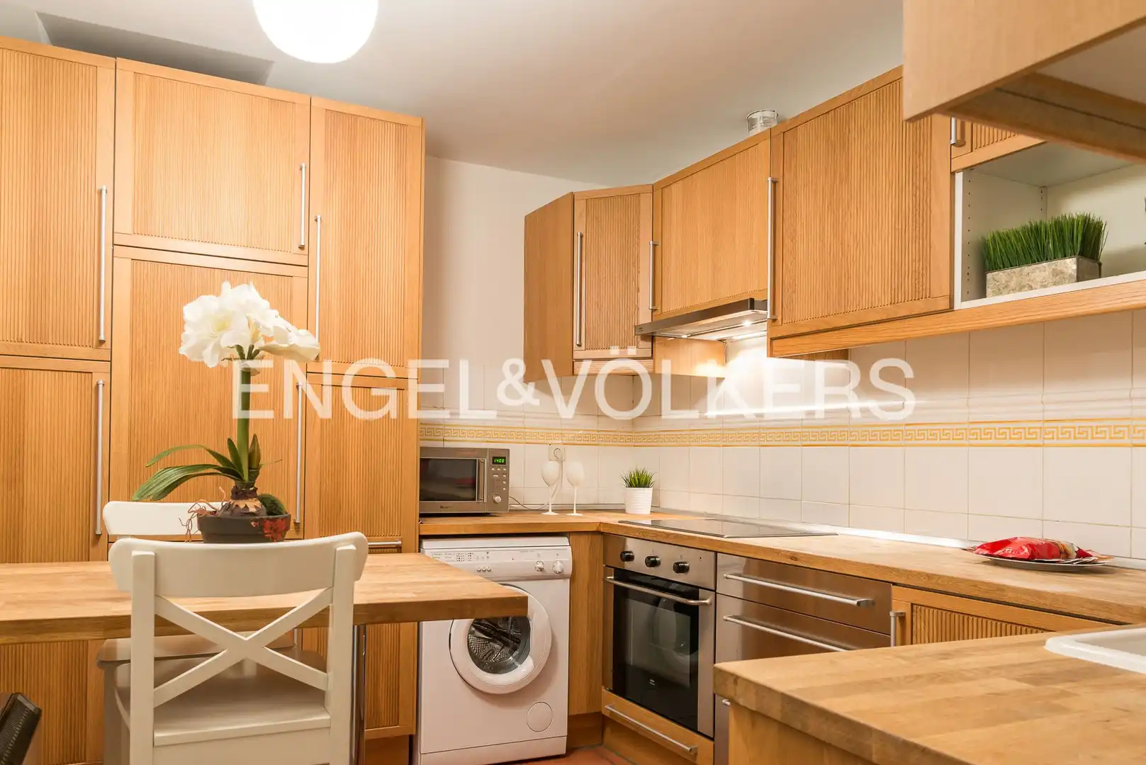 Kitchen of Flat for rent in Madrid  with Air Conditioner, Heating and Furnished