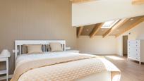 Bedroom of Attic for sale in  Zaragoza Capital  with Air Conditioner, Heating and Balcony