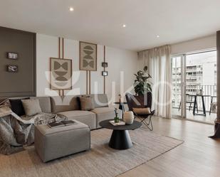 Living room of Apartment to rent in  Barcelona Capital  with Air Conditioner, Heating and Terrace
