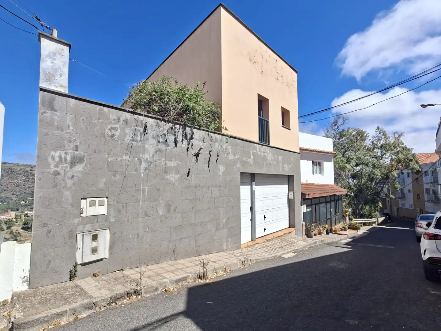 Casa amb terrassa en venda a Monte Lentiscal - Las Meleguinas