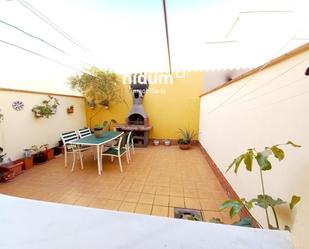 Terrassa de Casa adosada en venda en Manuel amb Terrassa i Balcó