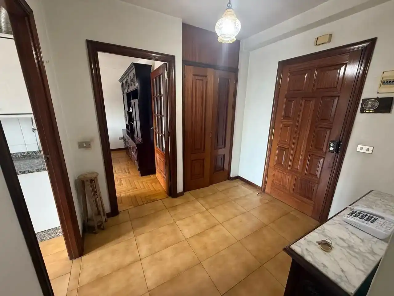Piso en venta en Tui con Trastero, Amueblado y Balcón