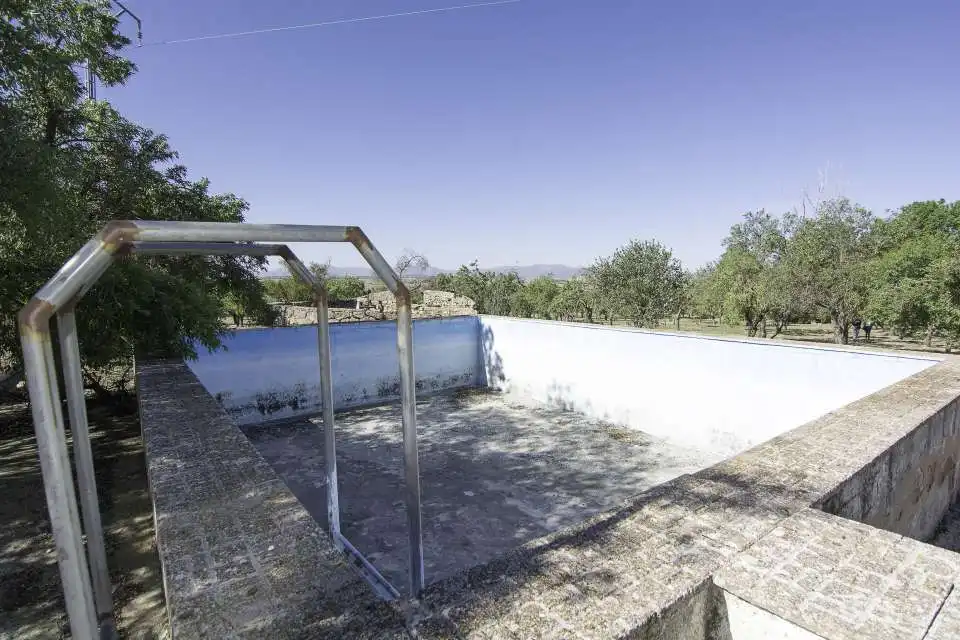 Swimming pool of Houses for sale in Menasalbas