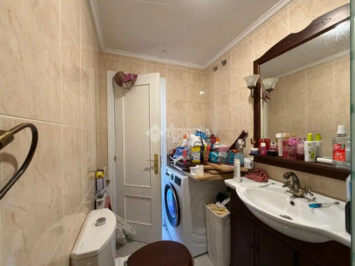 Habitación de Piso en venta en Castro-Urdiales con Piscina comunitaria