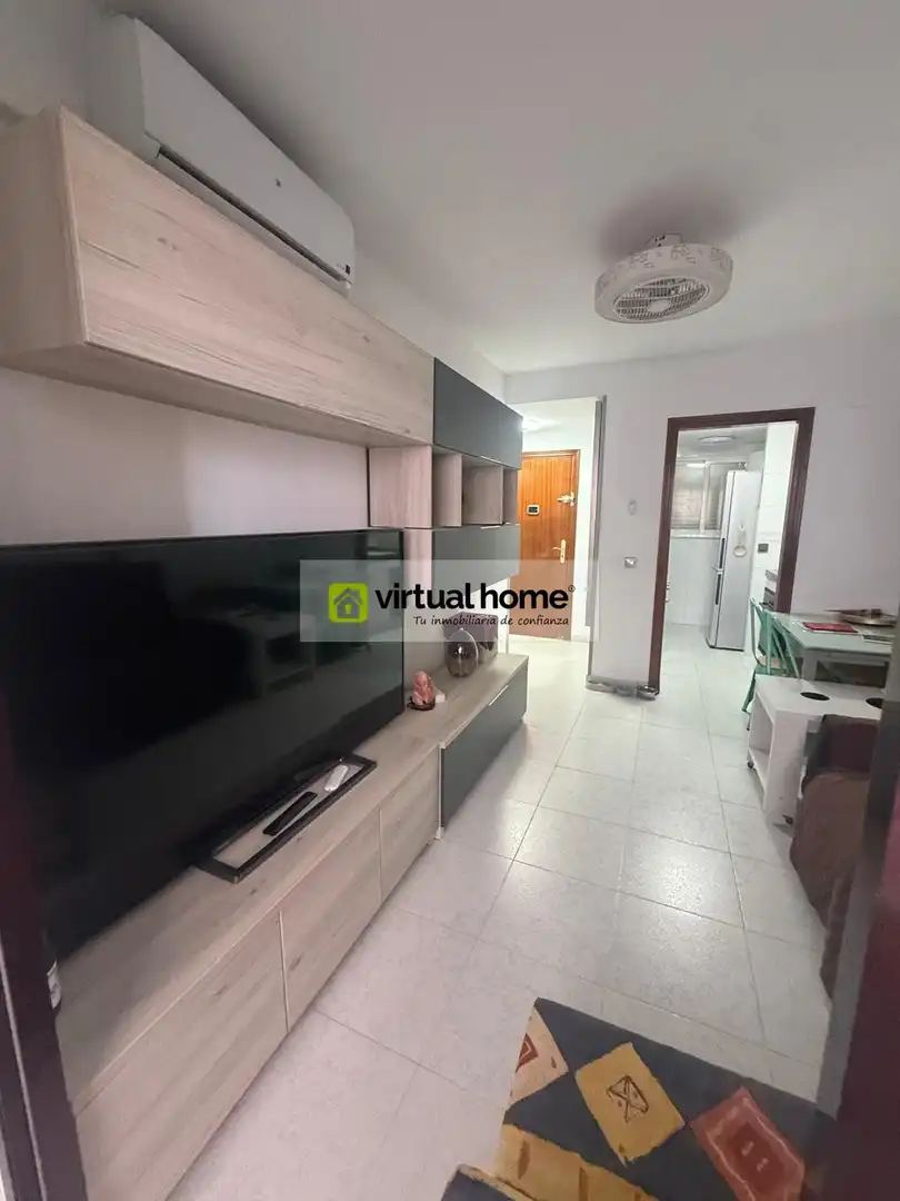 Living room of Flat for rent in Benidorm  with Air Conditioner, Terrace and Furnished
