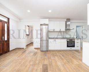 Kitchen of Planta baja for sale in Las Palmas de Gran Canaria  with Alarm