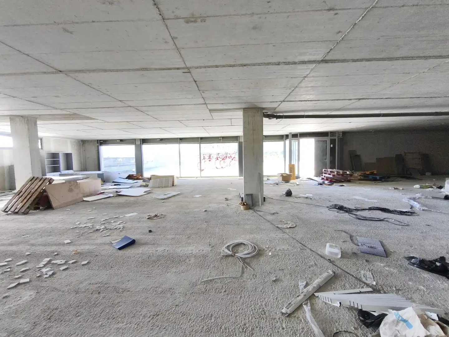 Local comercial en venta en Calle Etxesakan 28