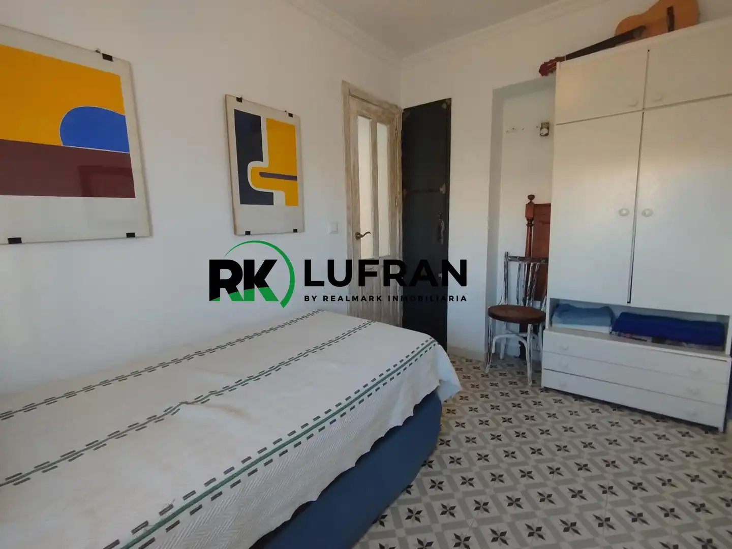 Habitación de Piso en venta en Alicante / Alacant con Aire acondicionado y Balcón