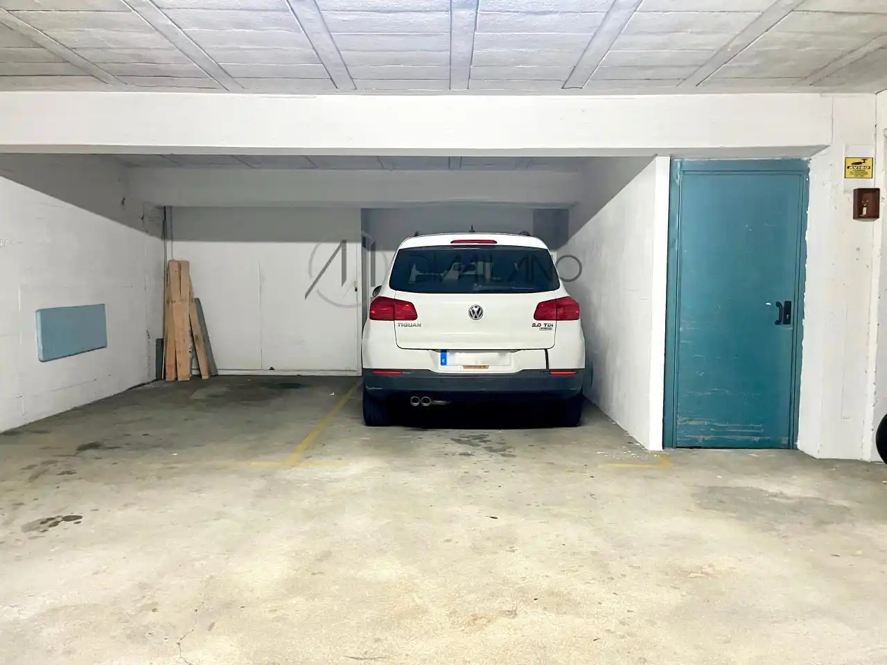 Aparcament de Pis en venda en Vigo  amb Calefacció, Terrassa i Traster