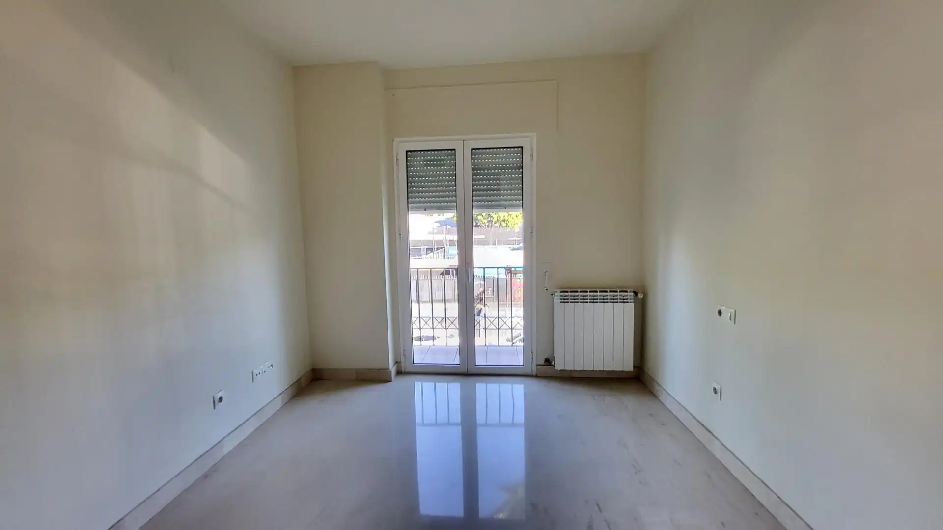 Apartamento con terraza en venta en Nueva Andalucía, imagen 13