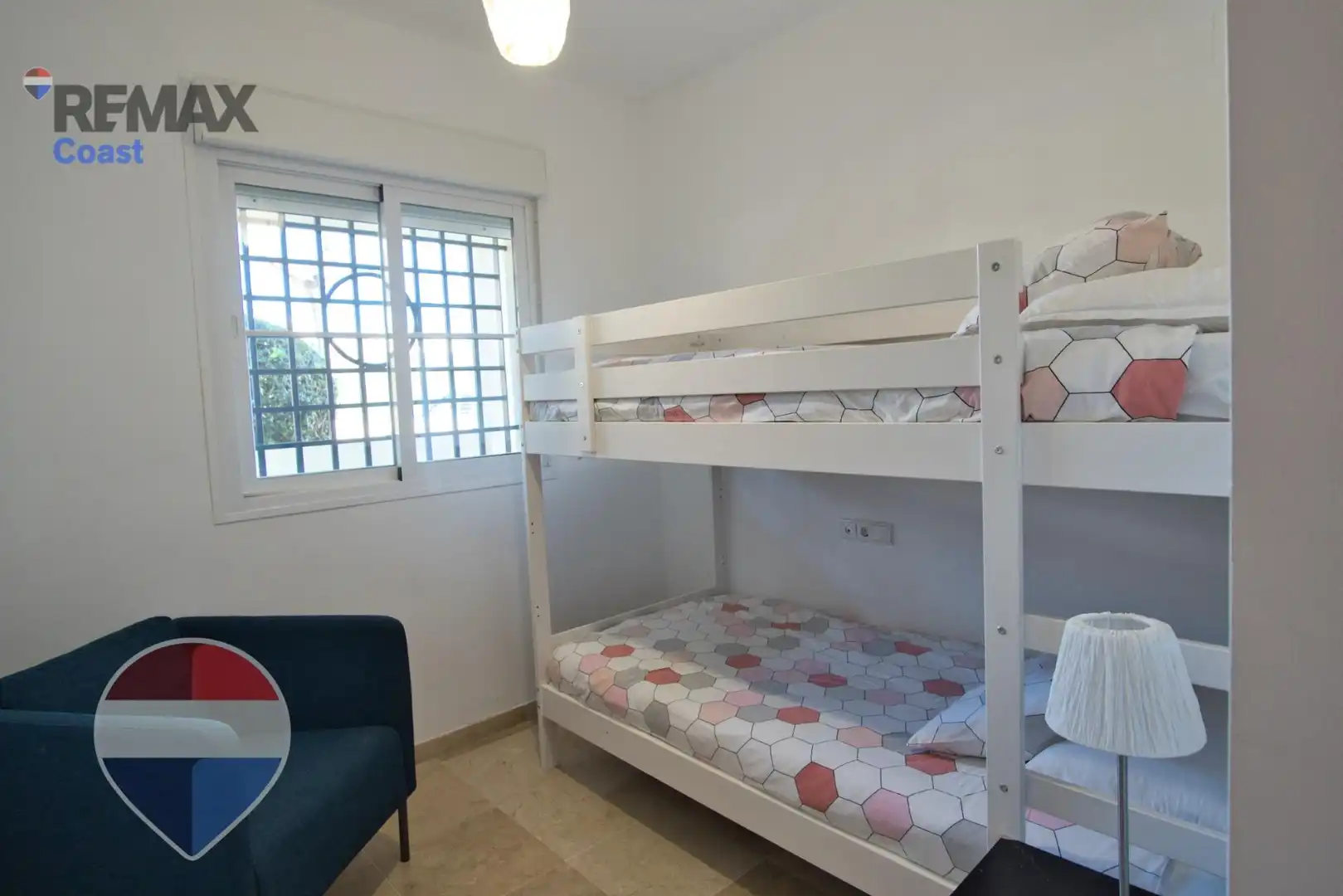 Schlafzimmer von Wohnung zum Verkauf in Benalmádena mit Klimaanlage, Privatgarten und Gemeinschaftspool