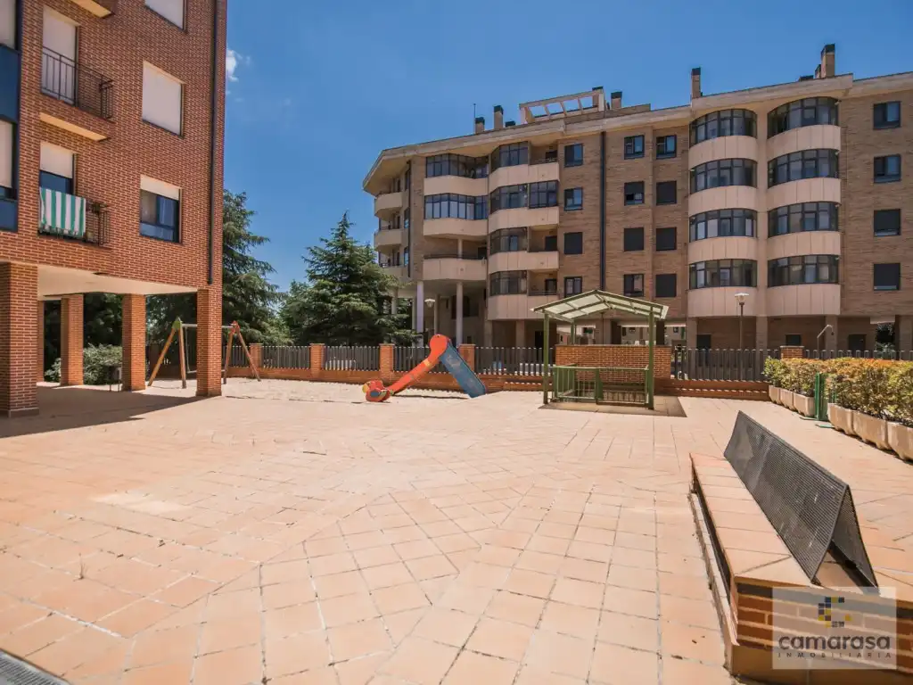Terrace of Flat for rent in Ávila  with Furnished