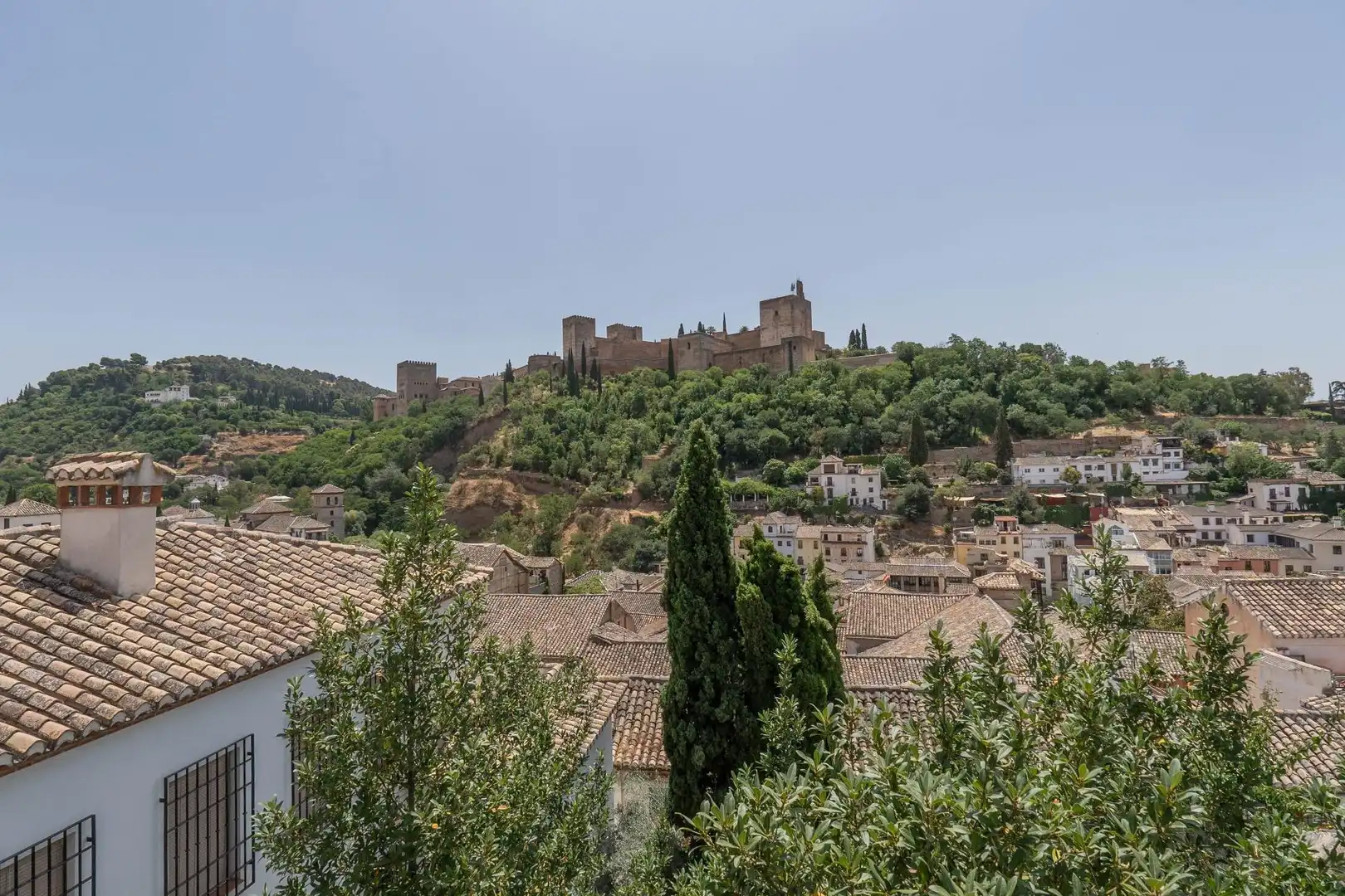 Vista exterior de Casa o chalet en venta en Granada con Terraza y Balcón