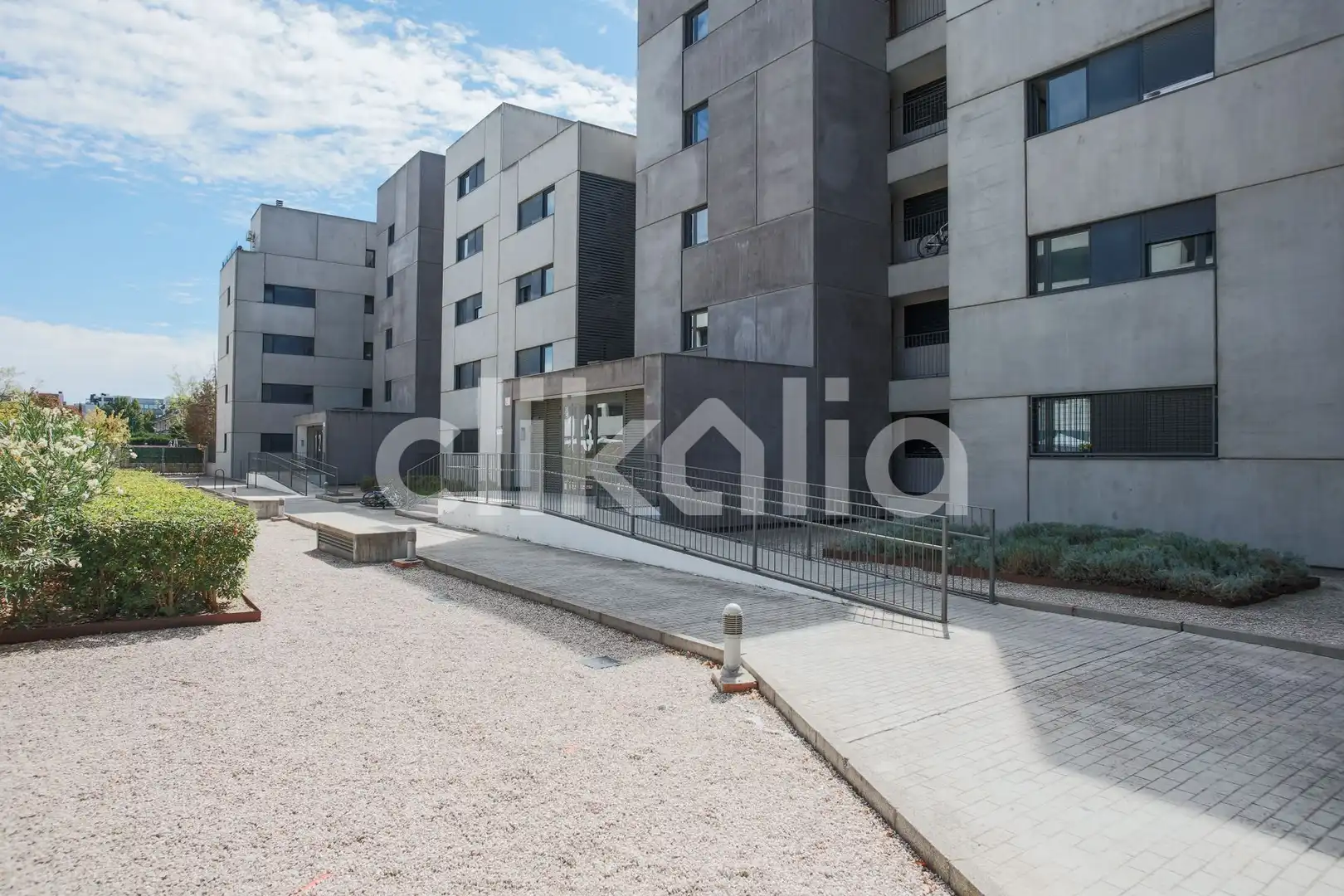 Vista exterior de Pis de lloguer en Torrejón de Ardoz amb Calefacció, Terrassa i Traster