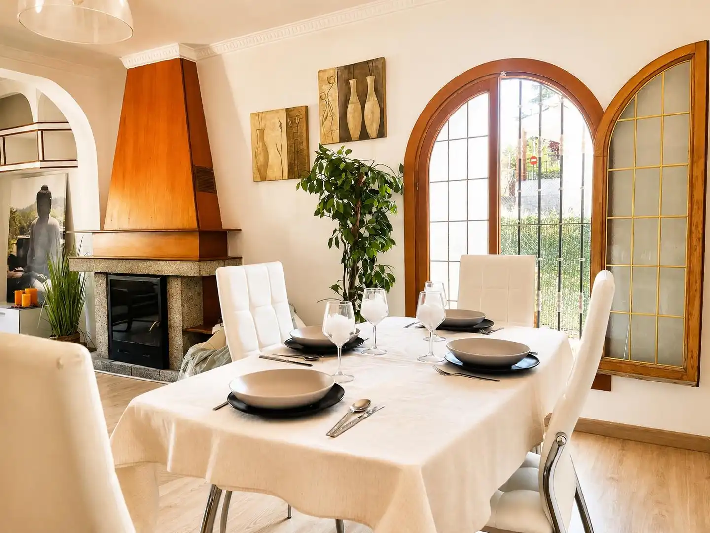 Comedor de Casa o chalet en venta en Colmenar Viejo con Calefacción, Jardín privado y Trastero