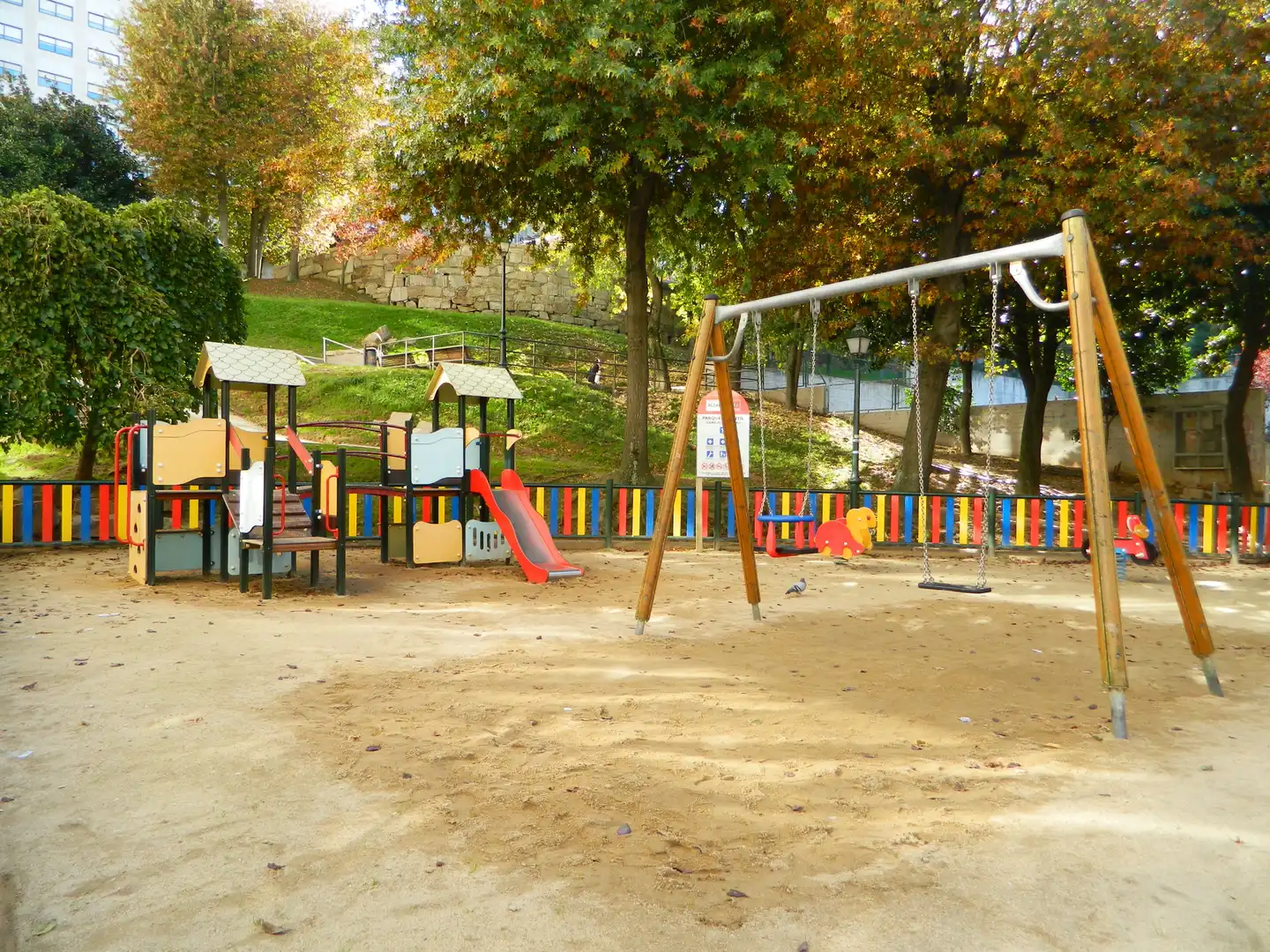 Jardín de Piso en venta en Vigo  con Amueblado, Horno y Lavadora