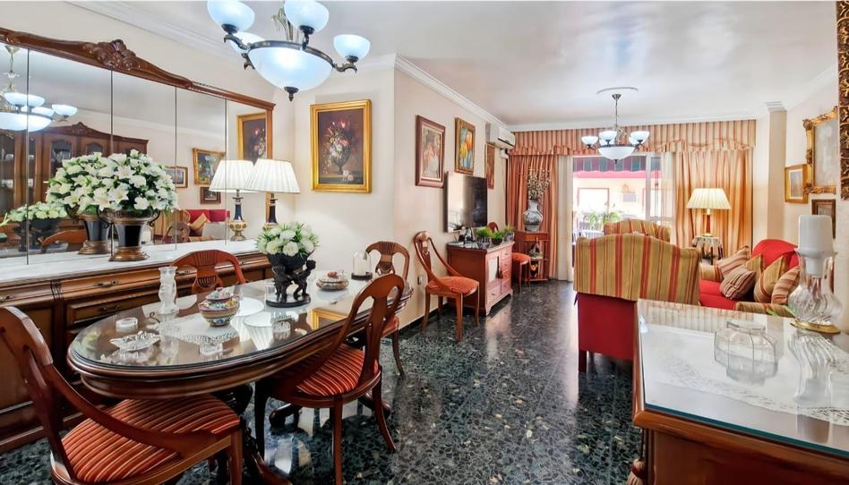 Foto 1 de Piso en venta en Calle González Cuadrado, Feria, Sevilla