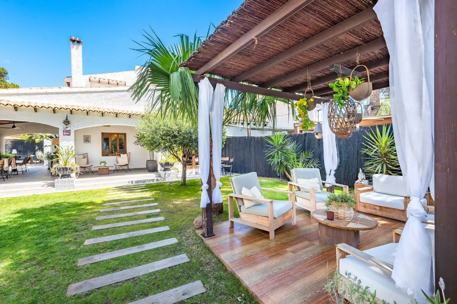 Jardín de Casa adosada en venta en Orihuela con Jardín privado, Terraza y Trastero