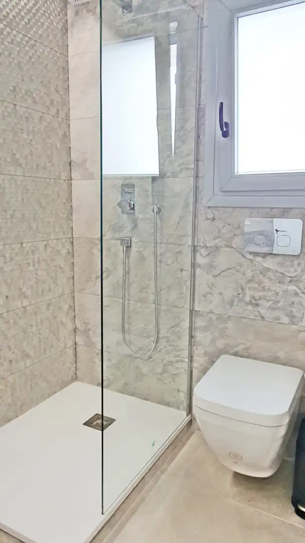 Baño de Apartamento de alquiler en Oliva con Aire acondicionado, Calefacción y Terraza