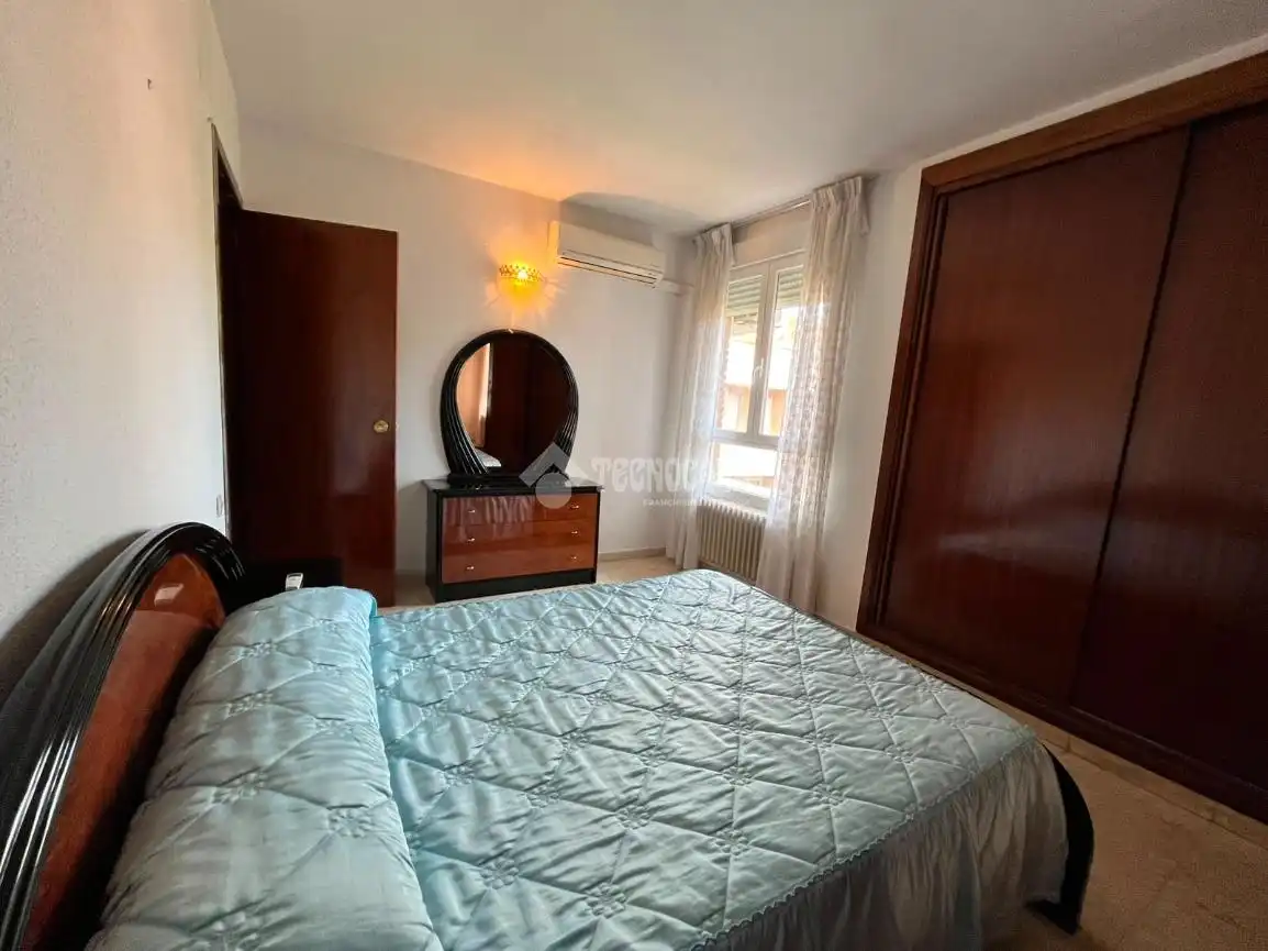 Habitación de Piso en venta en Alcalá de Henares con Aire acondicionado