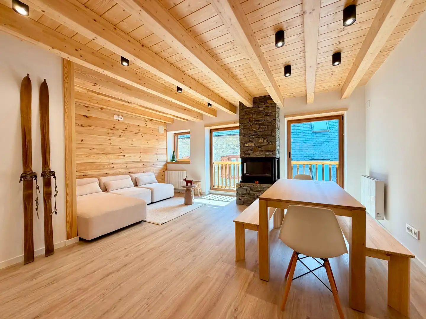 Living room of Duplexes for sale in Naut Aran  with Heating, Furnished and Balcony