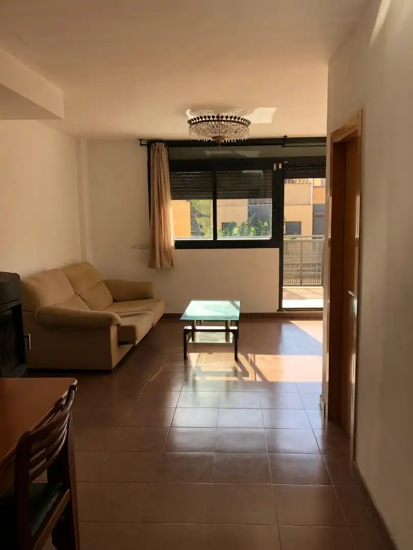 Sala de estar de Casa adosada en venta en Gilet con Calefacción, Terraza y Horno