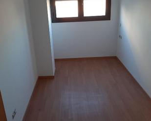 Bedroom of Flat for sale in Alfarràs  with Air Conditioner