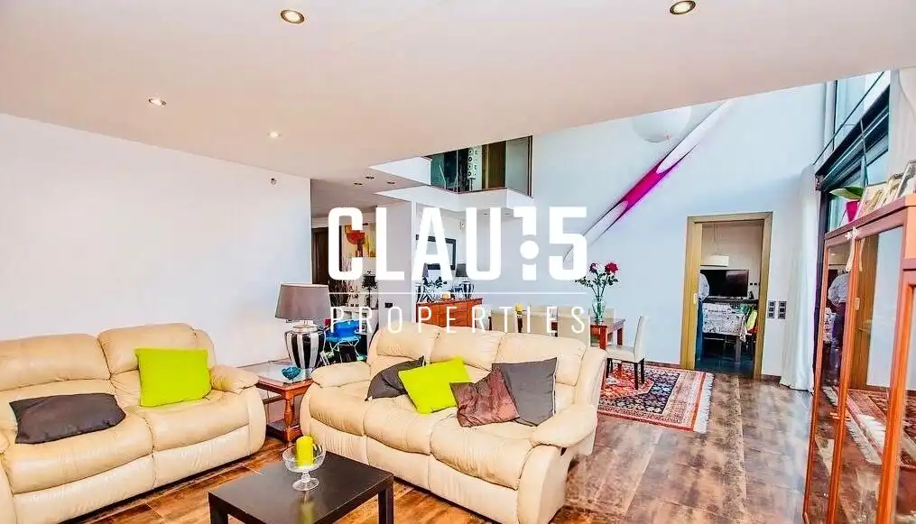 House with terrace for sale in Nucli Urbà, imagen 5