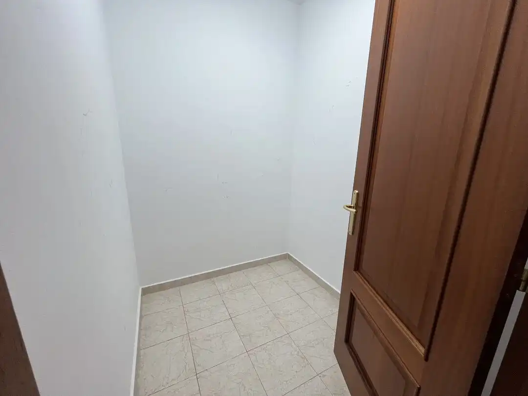 Wohnung zur Miete in Leioa mit Heizung, Privatgarten und Abstellraum